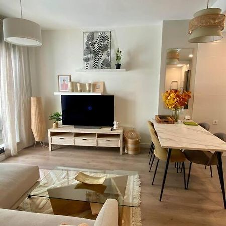 Nuevo Moderno Apartamento De Lujo Seville Luaran gambar
