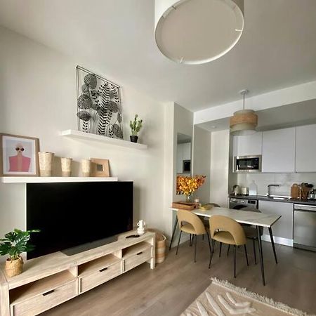 Nuevo Moderno Apartamento De Lujo Seville Luaran gambar