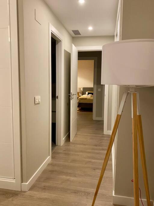Nuevo Moderno Apartamento De Lujo Seville Luaran gambar