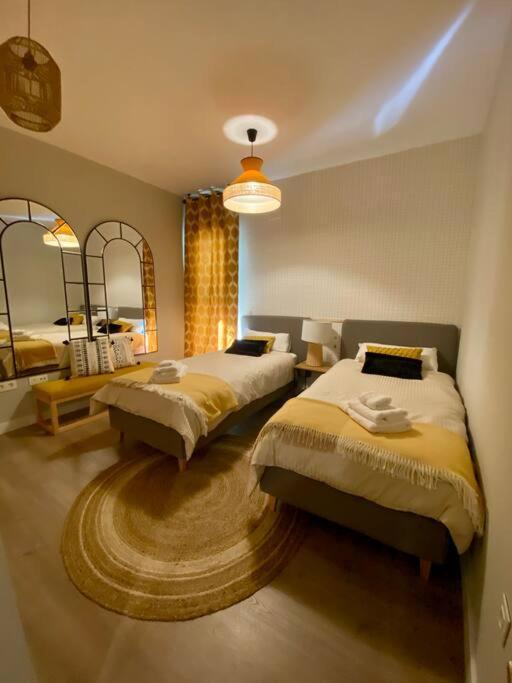 Nuevo Moderno Apartamento De Lujo Seville Luaran gambar