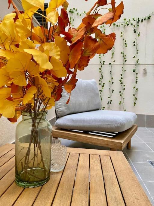 Nuevo Moderno Apartamento De Lujo Seville Luaran gambar